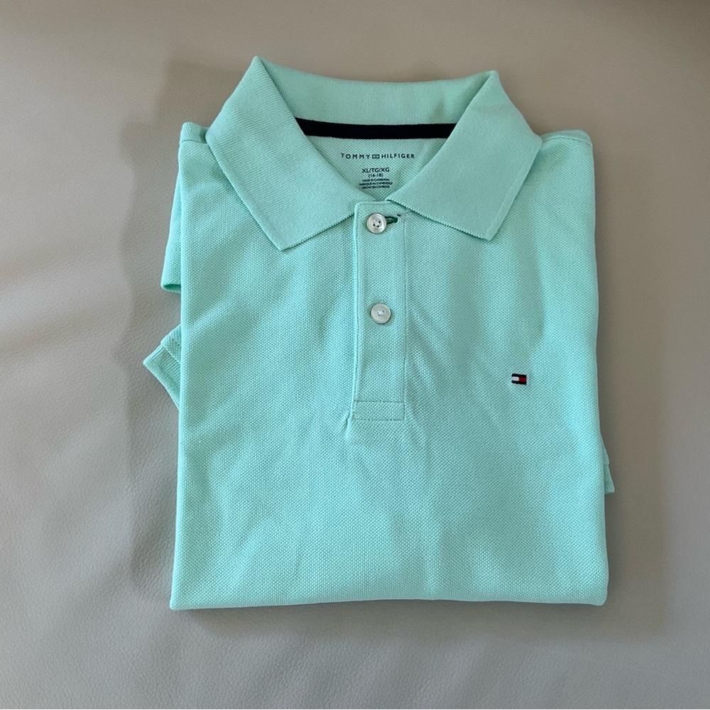 Tommy Hilfiger Shirt, Size XL